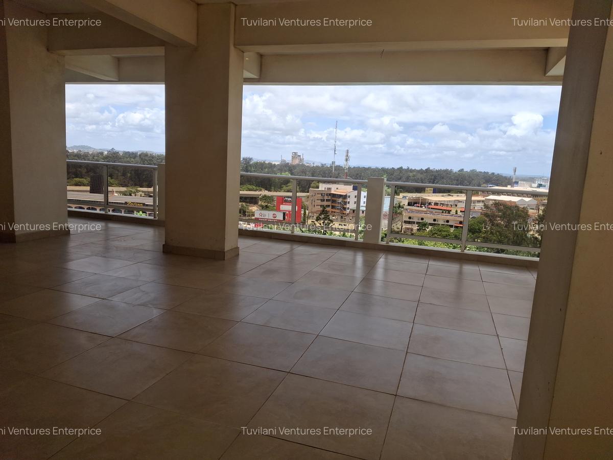 Serviced 3 Bed Apartment with En Suite at Nyali Mombasa - 9