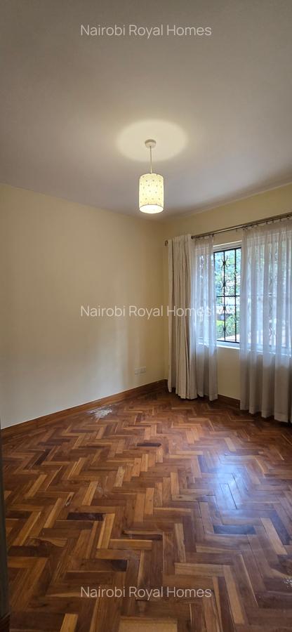 5 Bed Townhouse with En Suite at Spring Valley - 10