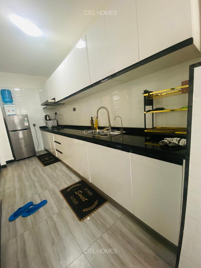 Serviced 2 Bed Apartment with Swimming Pool at Wood Avenue - 8