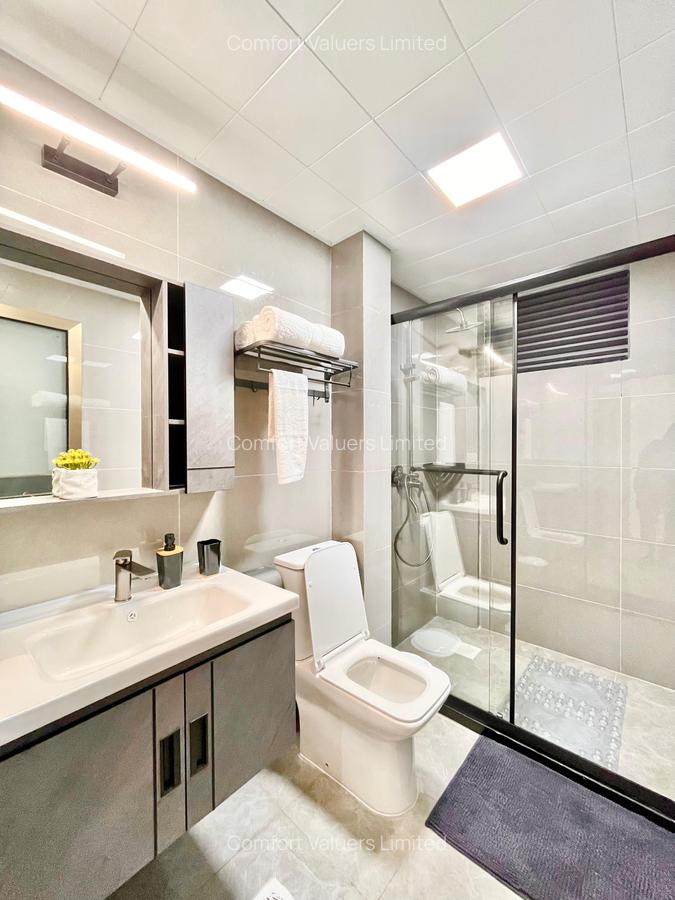 Serviced 2 Bed Apartment with En Suite at Riverside Drive - 15