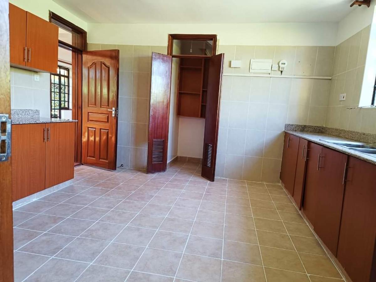 4 Bed House with En Suite in Kiambu Road - 13