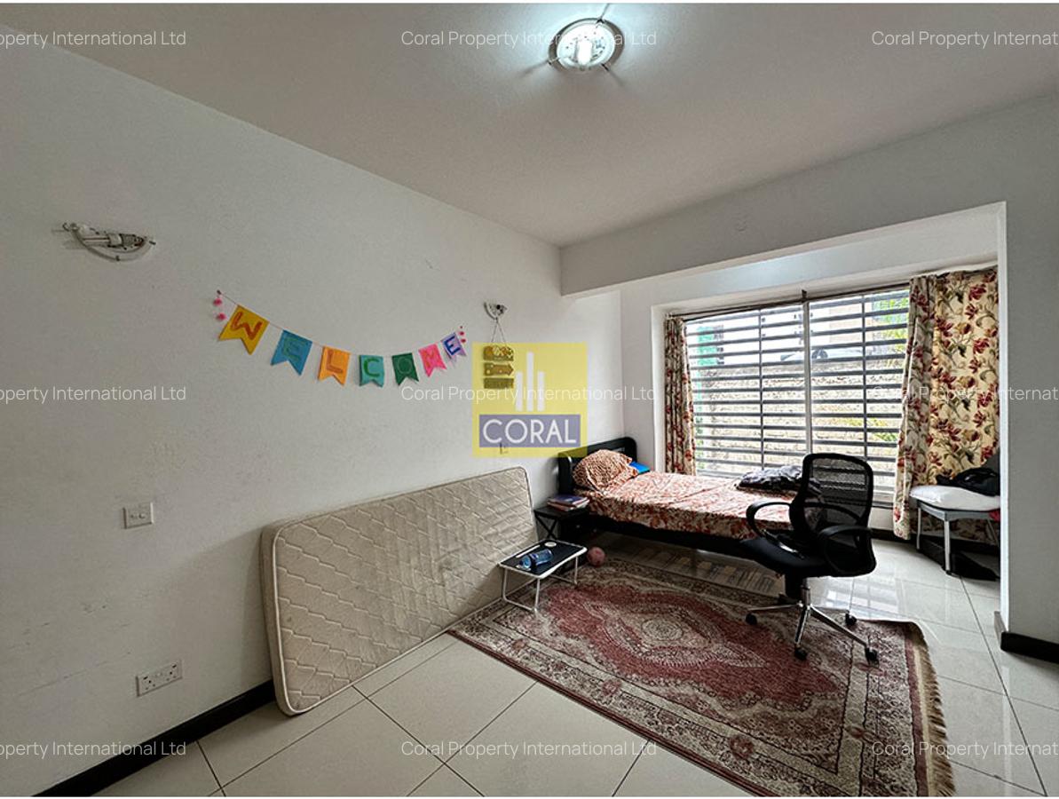 3 Bed Apartment with Borehole in Parklands - 13