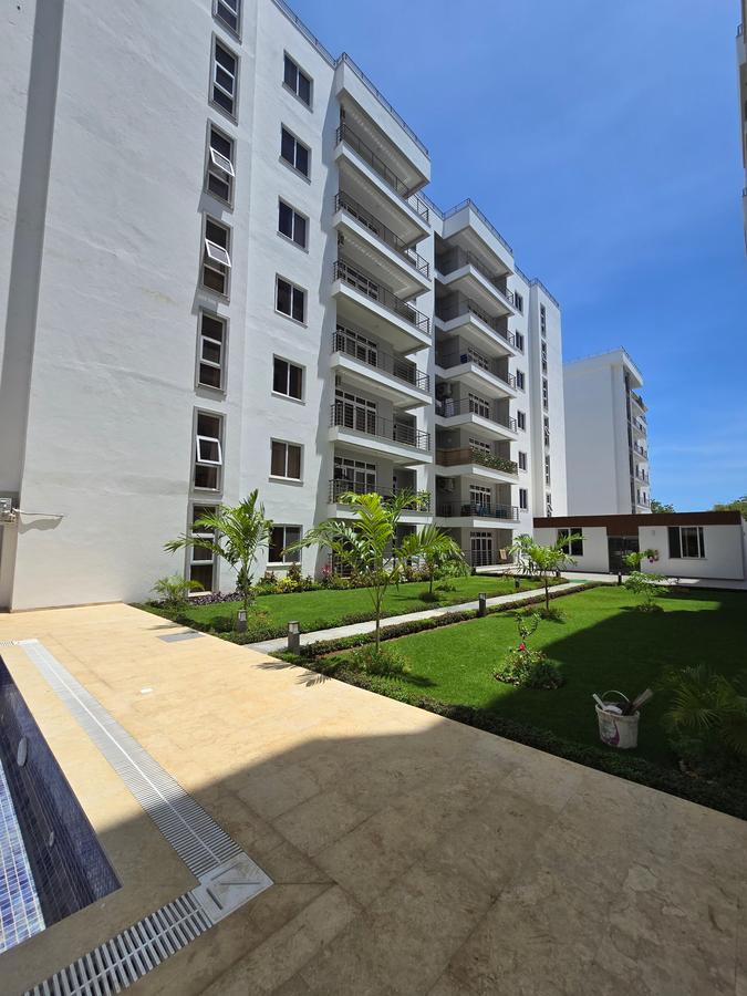 2 Bed Apartment with En Suite in Nyali Area - 1