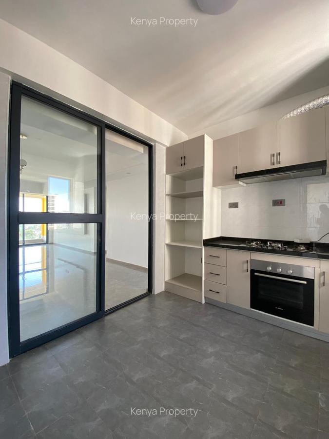 2 Bed Apartment with En Suite at Kindaruma Road - 5