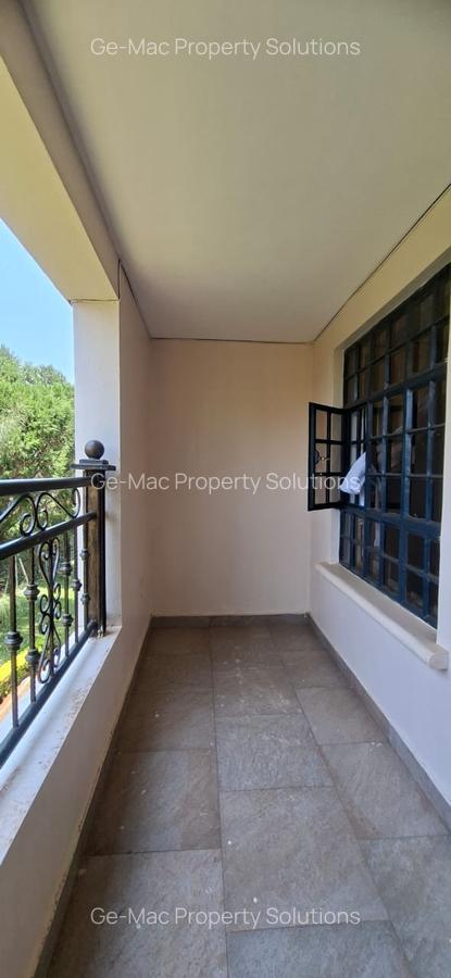 6 Bed House with En Suite in Runda - 11