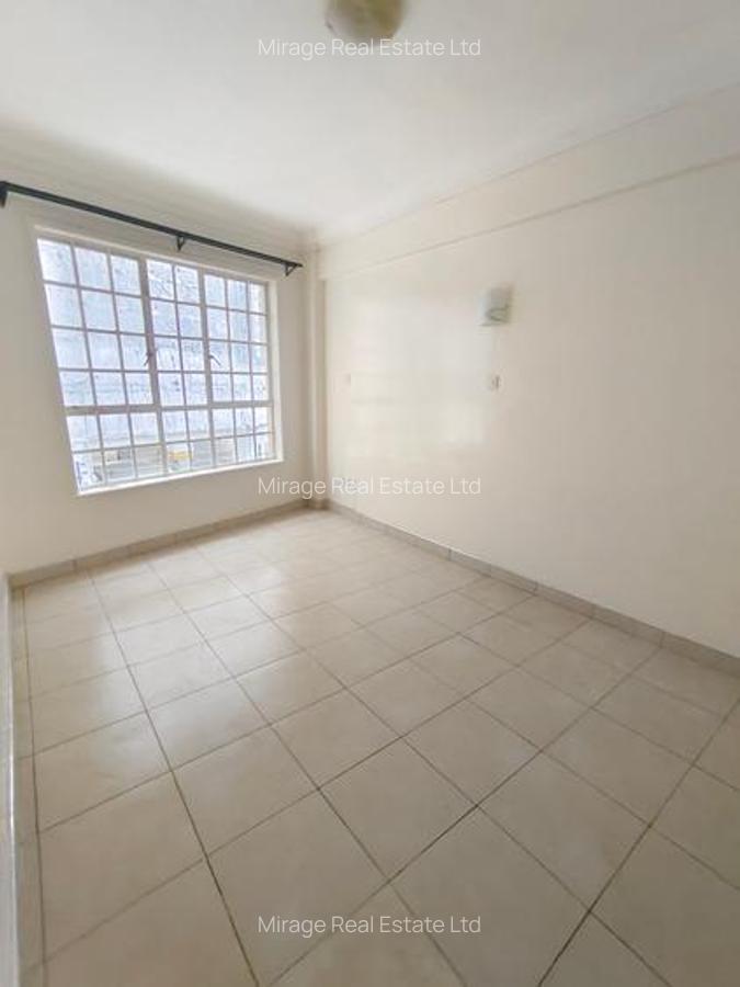 2 Bed Apartment with En Suite in Kilimani - 5