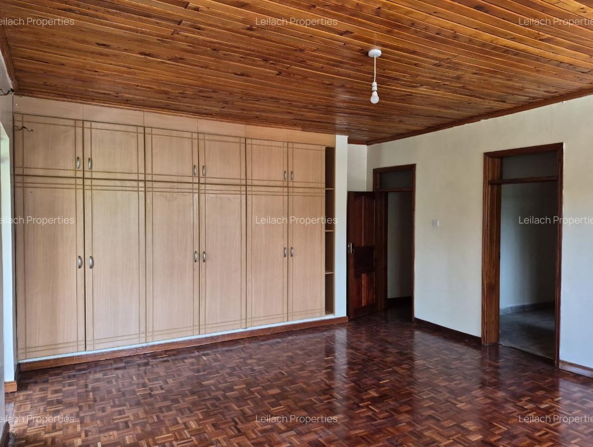 4 Bed House with En Suite in Karen - 9