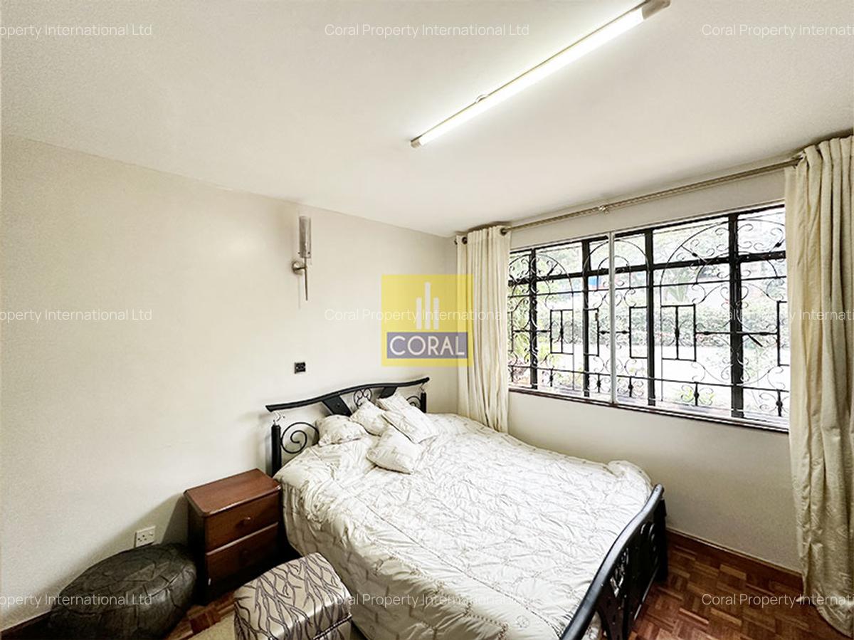 5 Bed Villa in Riverside - 13