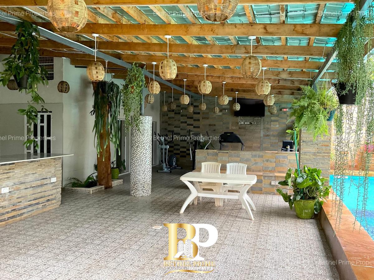 5 Bed Villa with Swimming Pool in Runda - 5