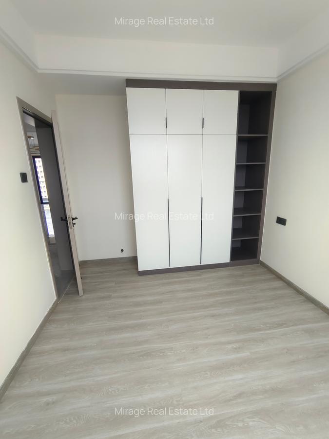 3 Bed Apartment with Swimming Pool in Kilimani - 5