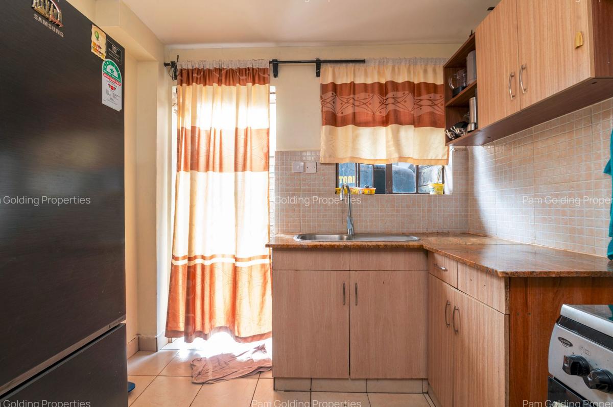 4 Bed Townhouse with En Suite at Katani Road - 11