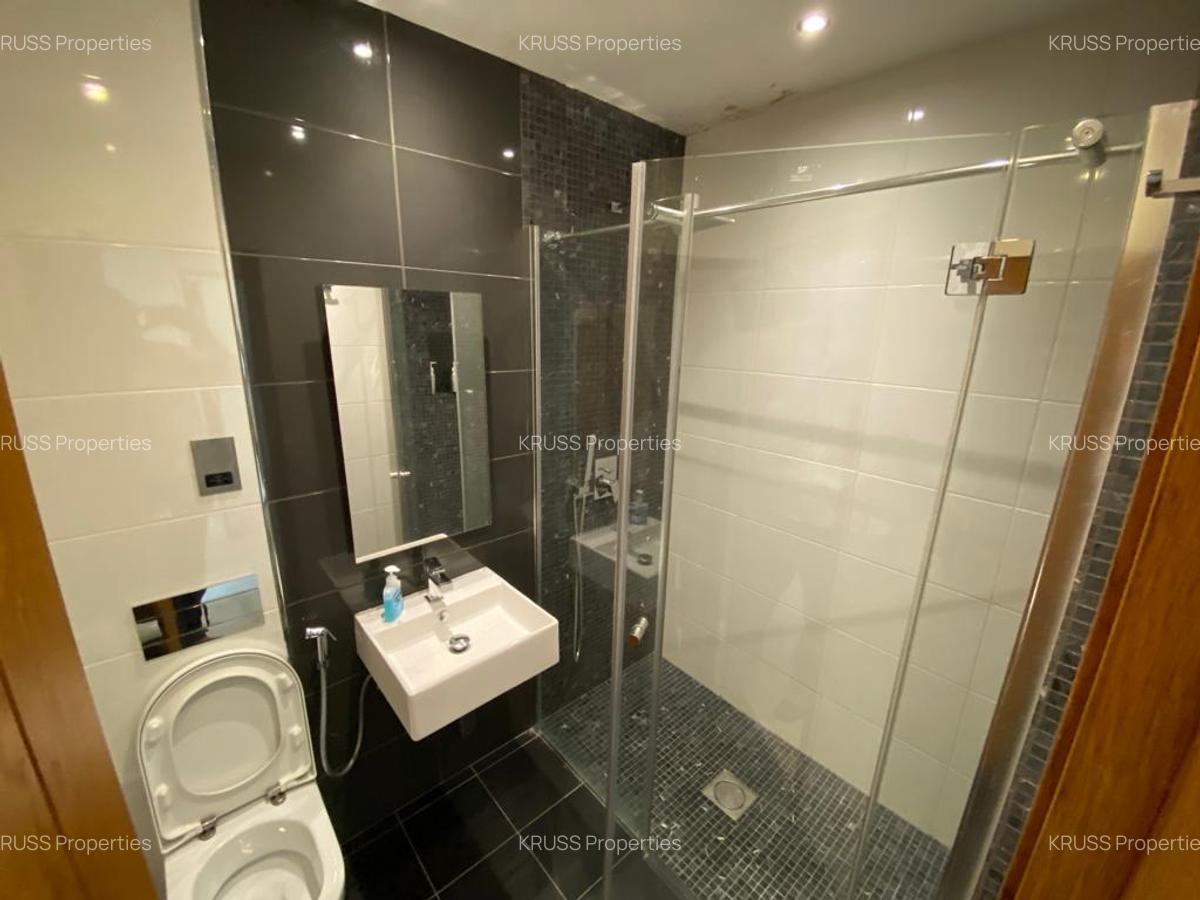 3 Bed Apartment with En Suite at As1930 - 8