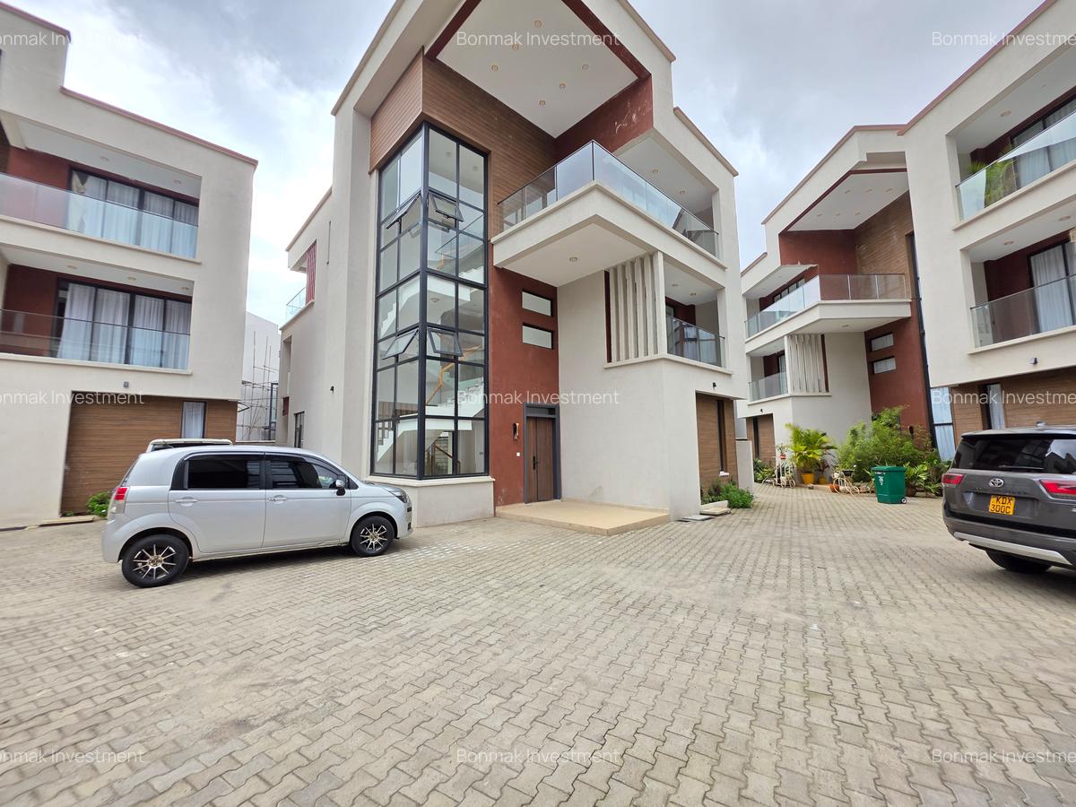 5 Bed Townhouse with En Suite at Issac Gathanju - 2