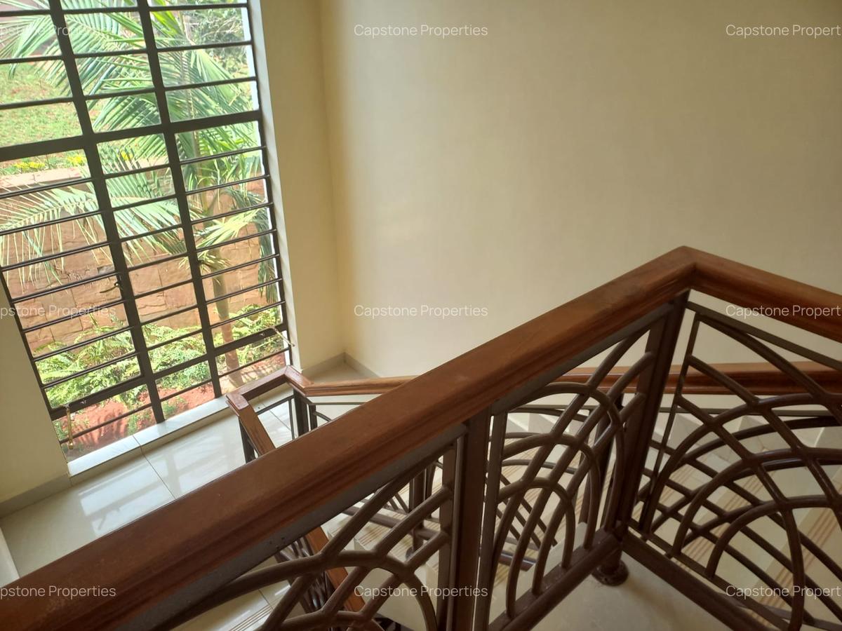 4 Bed Townhouse with En Suite at Runda - 13