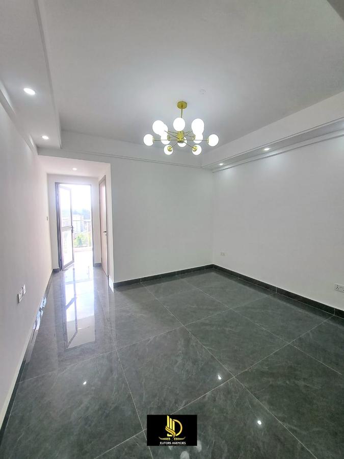 1 Bed Apartment with Gym at Riverside Dr - 5