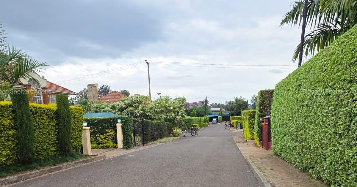 4 Bed Villa with En Suite in Kiambu Road - 13