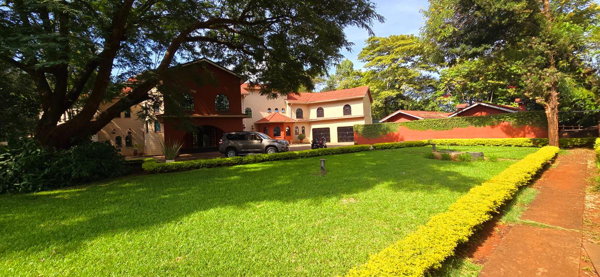 Commercial Property with Service Charge Included at Runda Grove - 15