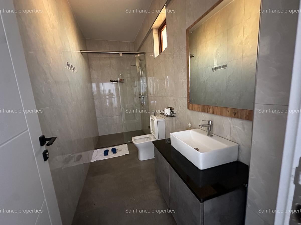 Serviced 3 Bed Apartment with En Suite at Baobab Road - 6