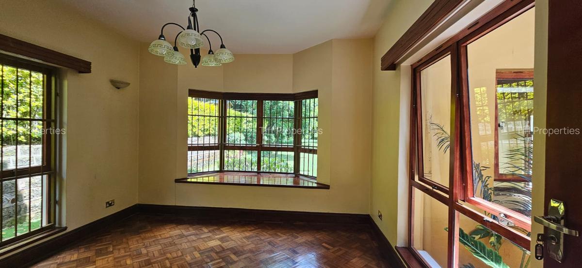 5 Bed Townhouse in Runda - 14