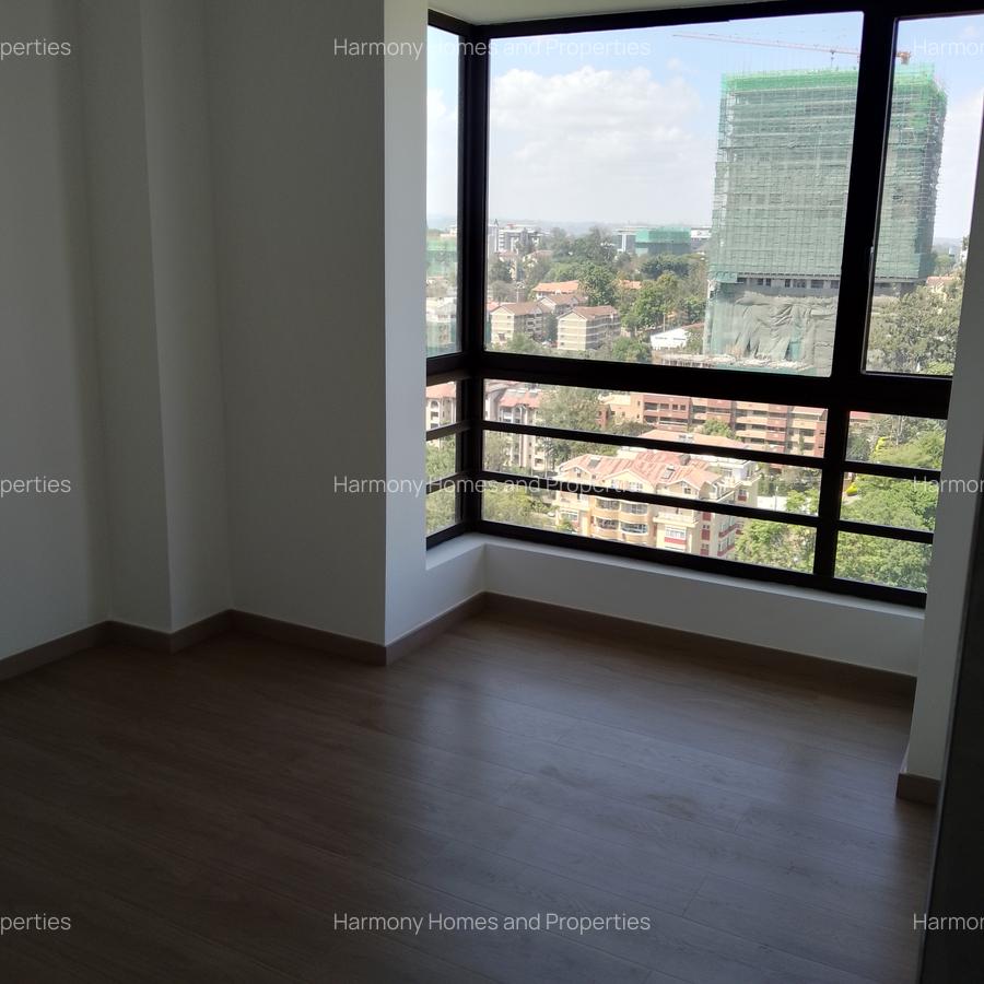 Furnished 3 Bed Apartment with En Suite at Riverside - 6