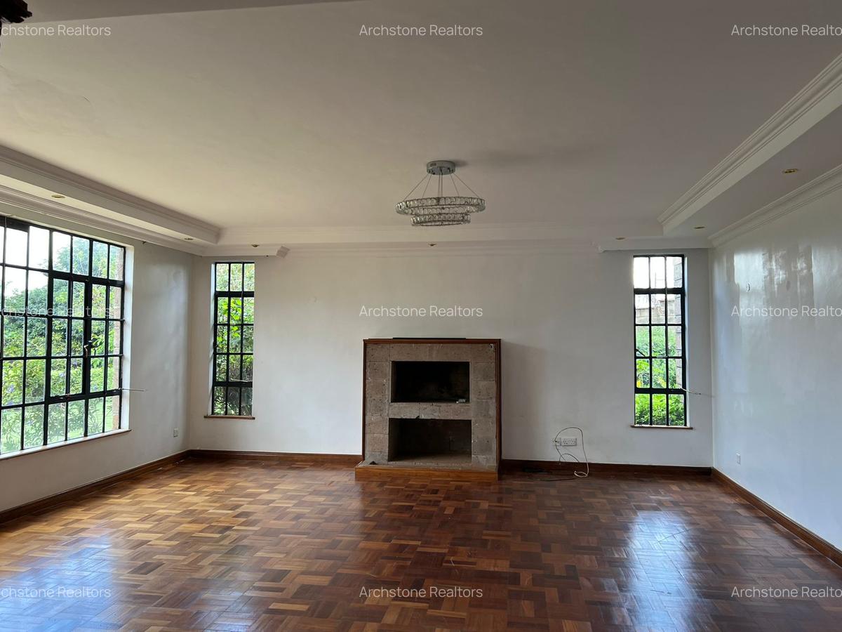 4 Bed Townhouse with En Suite in Runda - 5