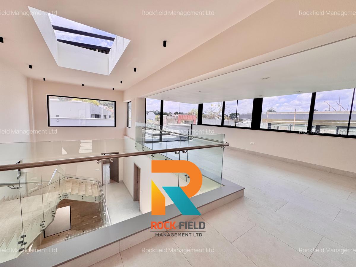 5 Bed Apartment with En Suite at Grevillea Grove - 18