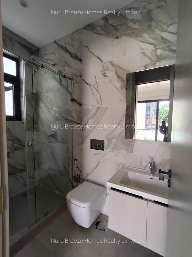 4 Bed Townhouse with En Suite in Lavington - 20