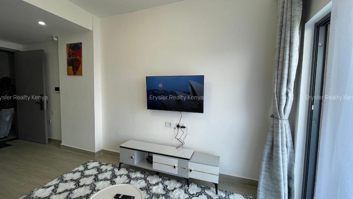 Serviced 1 Bed Apartment with Swimming Pool at Kindaruma Rd - 2