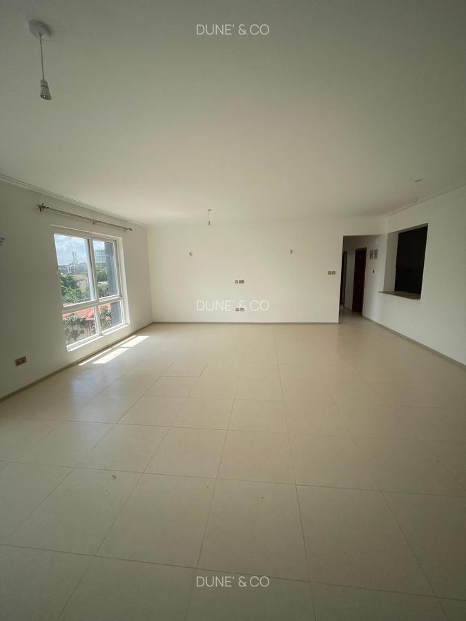 3 Bed Apartment with En Suite in Westlands Area - 3