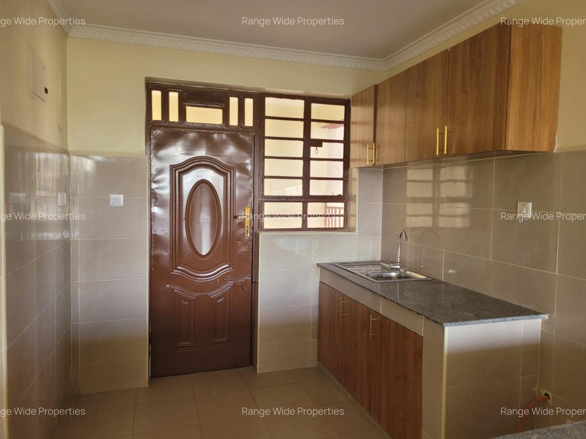 2 Bed Apartment with En Suite at Parklands - 9
