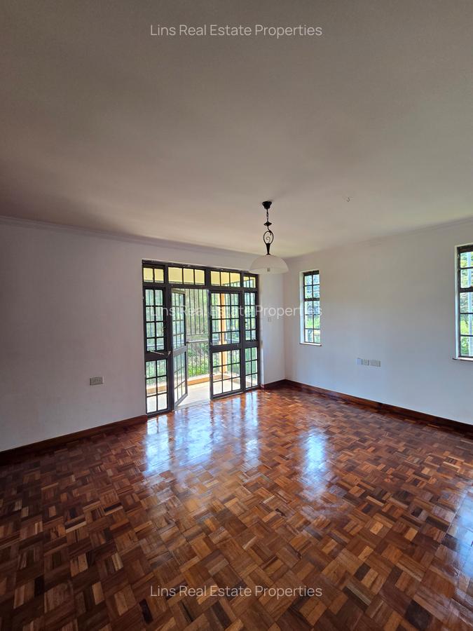 4 Bed Townhouse with En Suite in Loresho - 17