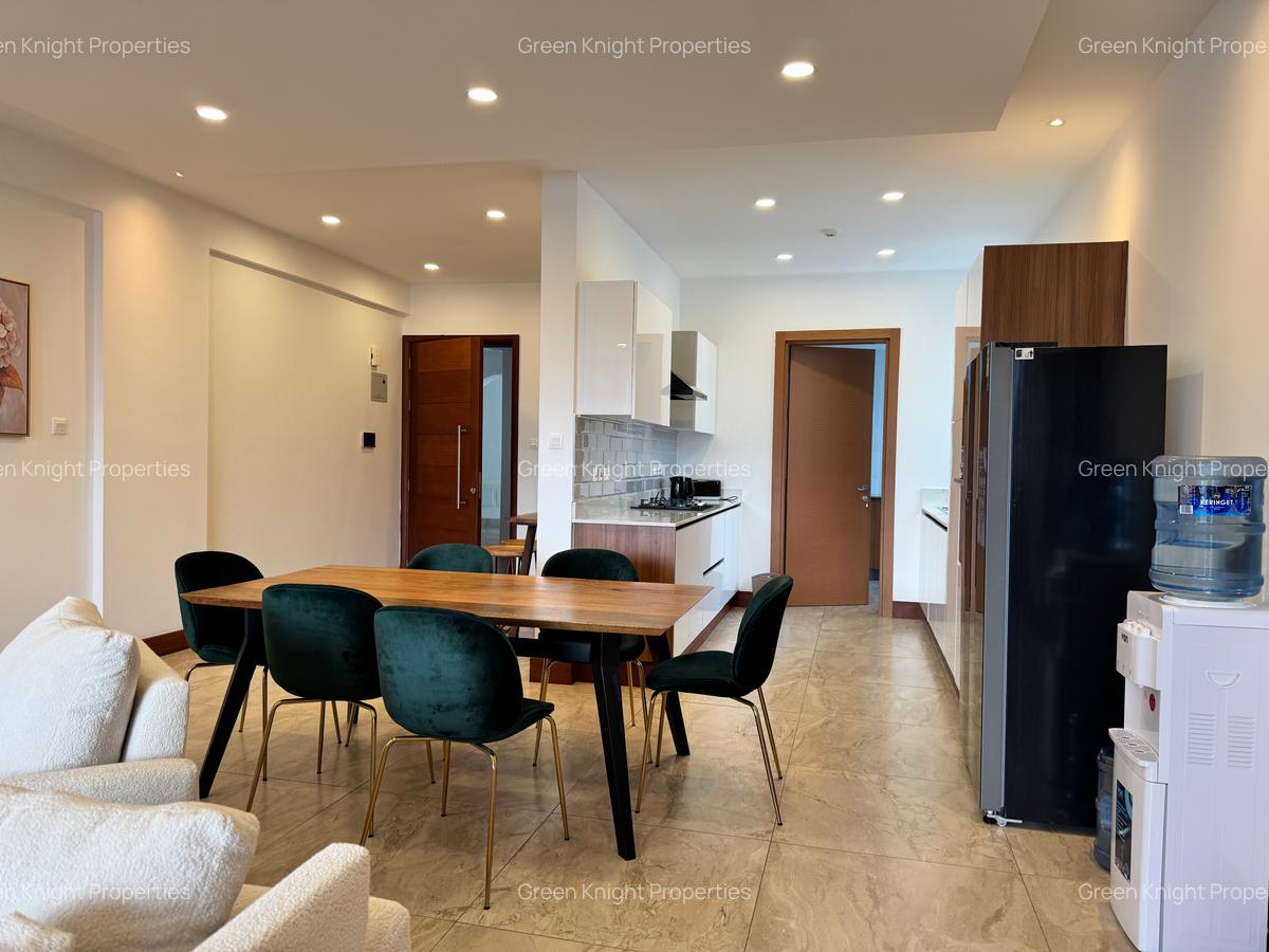 Serviced 2 Bed Apartment with En Suite in Parklands - 4