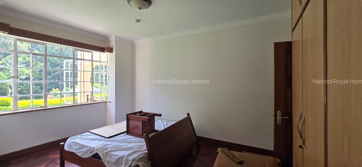 3 Bed Apartment with En Suite at Peponi Road - 8