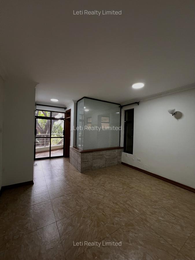 4 Bed Townhouse with En Suite in Lavington - 14