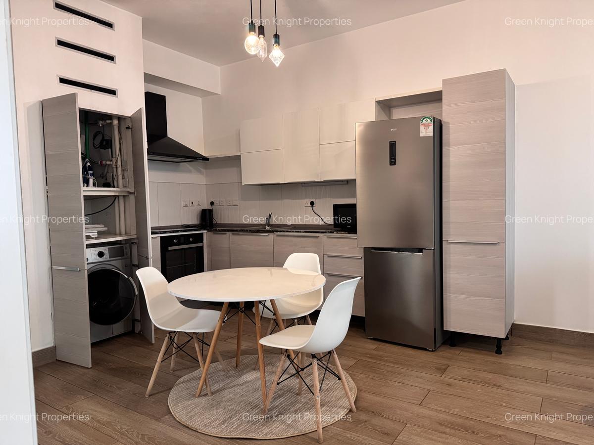 Serviced 2 Bed Apartment with En Suite in Westlands Area - 12