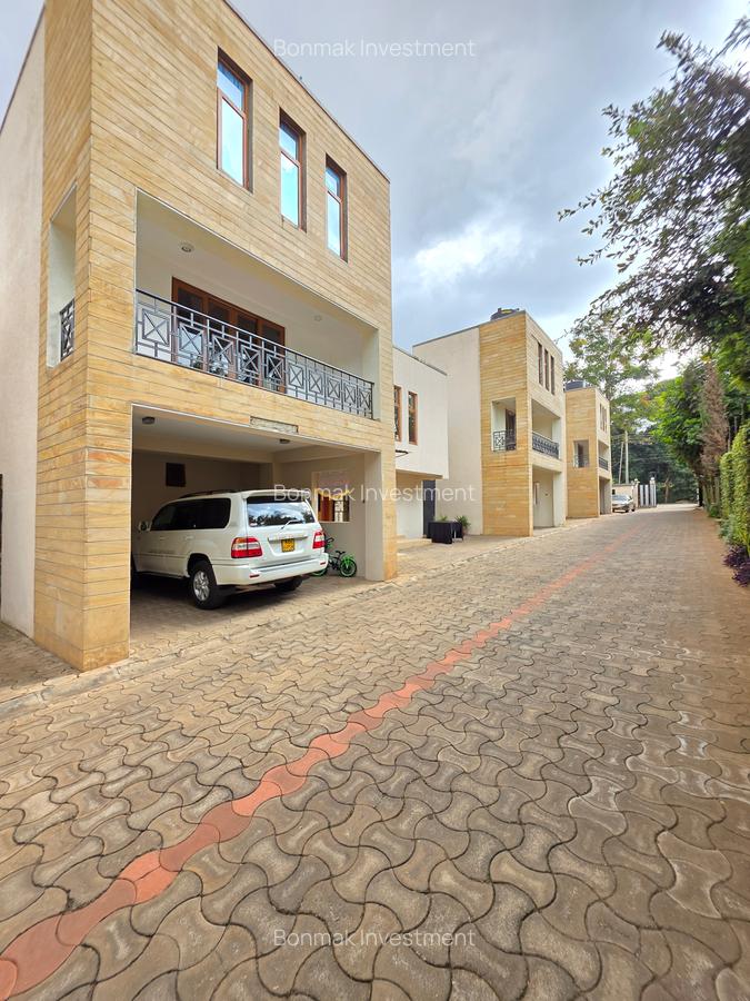 4 Bed Townhouse with En Suite at Lavington Green - 1