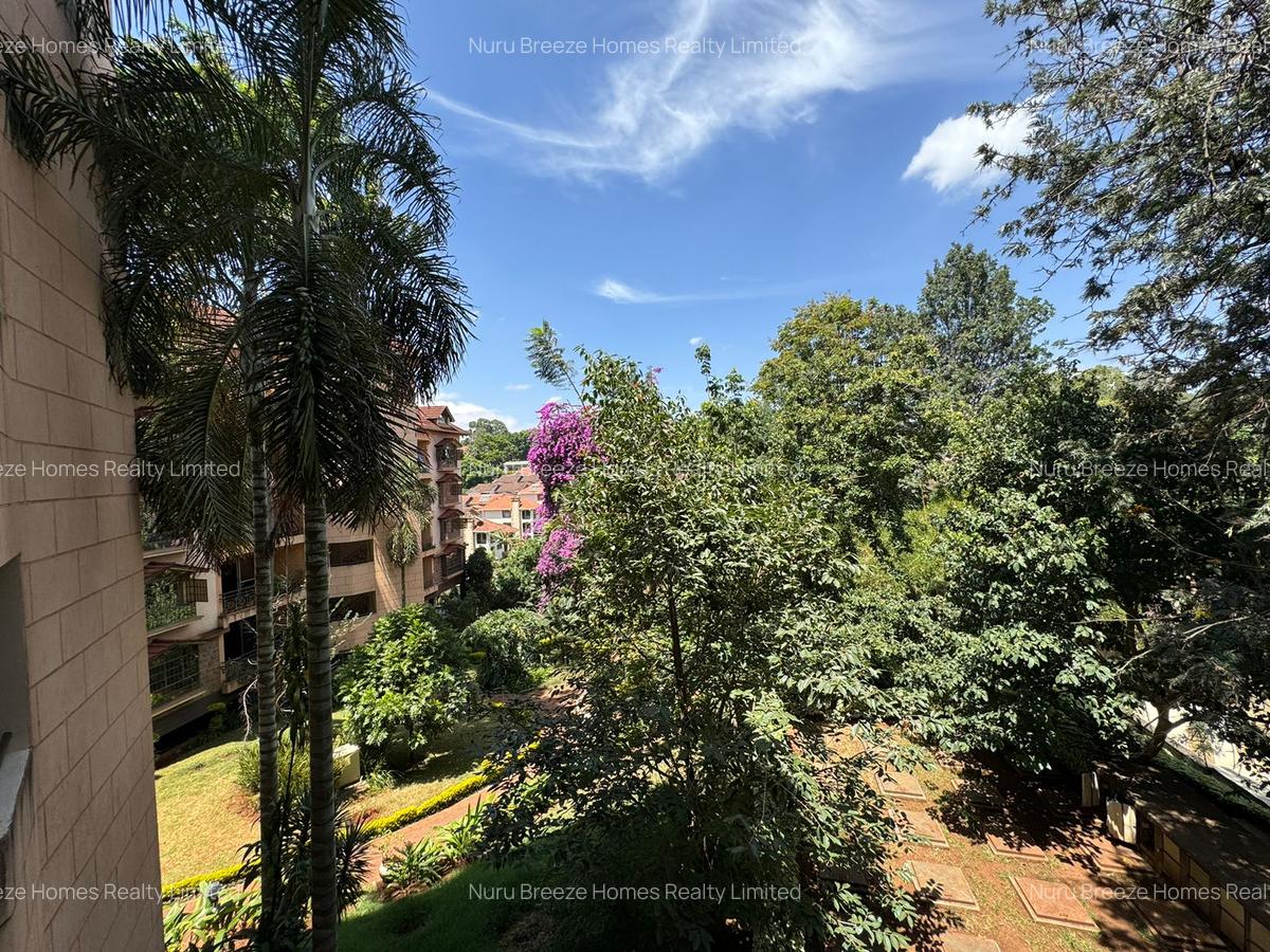 Furnished 3 Bed Apartment with En Suite in Brookside - 11