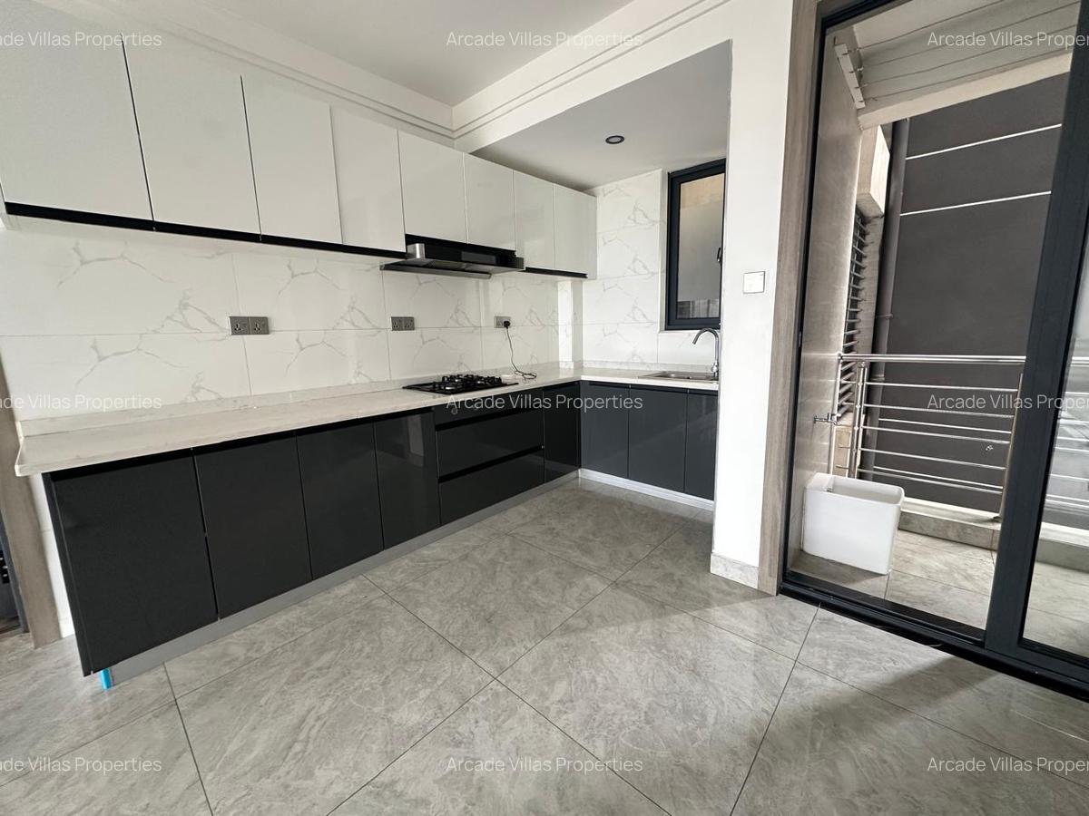 2 Bed Apartment with Swimming Pool in Kilimani - 8