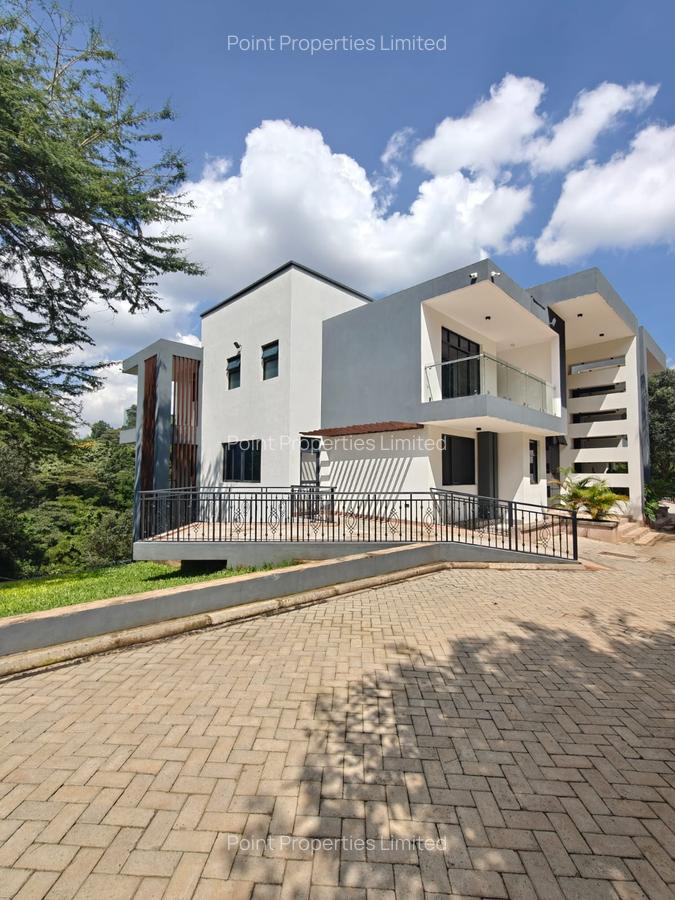 4 Bed Townhouse with En Suite in Karen - 2