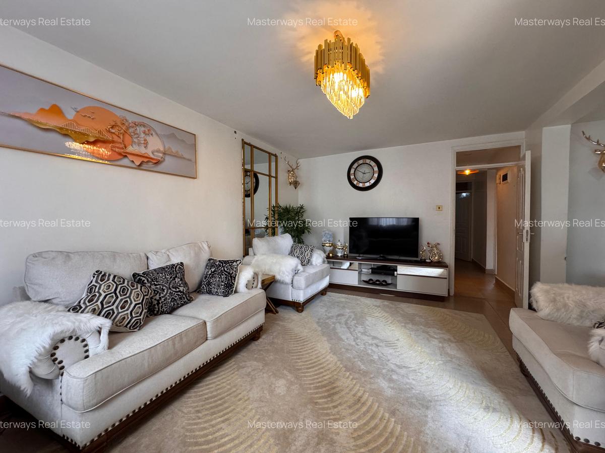 4 Bed House with En Suite in Komarock - 3