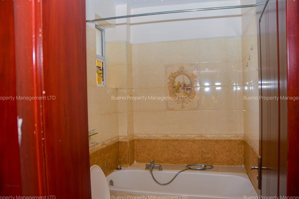 3 Bed Apartment with En Suite at Hatheru Road - 3
