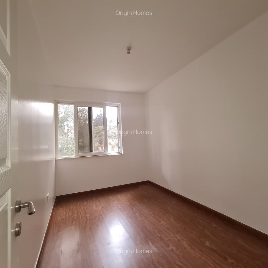 4 Bed Apartment with En Suite at Lavin - 12
