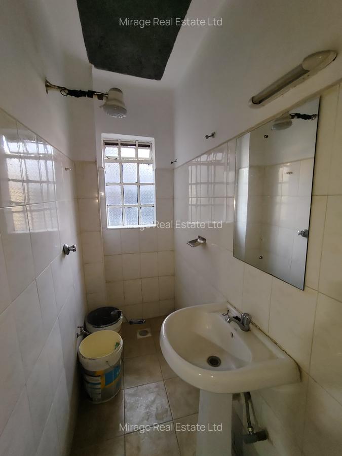 3 Bed Apartment with En Suite in Kilimani - 8
