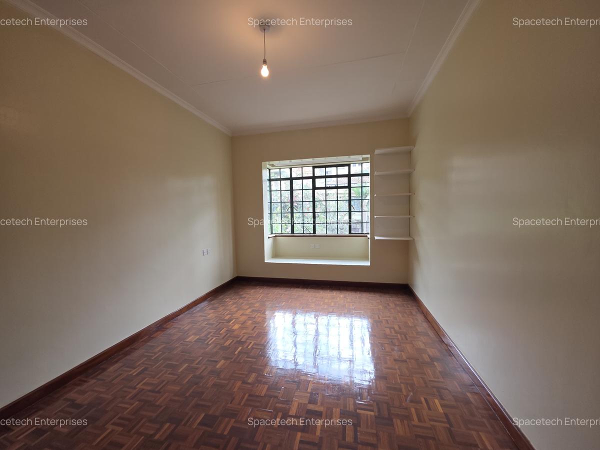 4 Bed Townhouse with En Suite in Westlands Area - 7