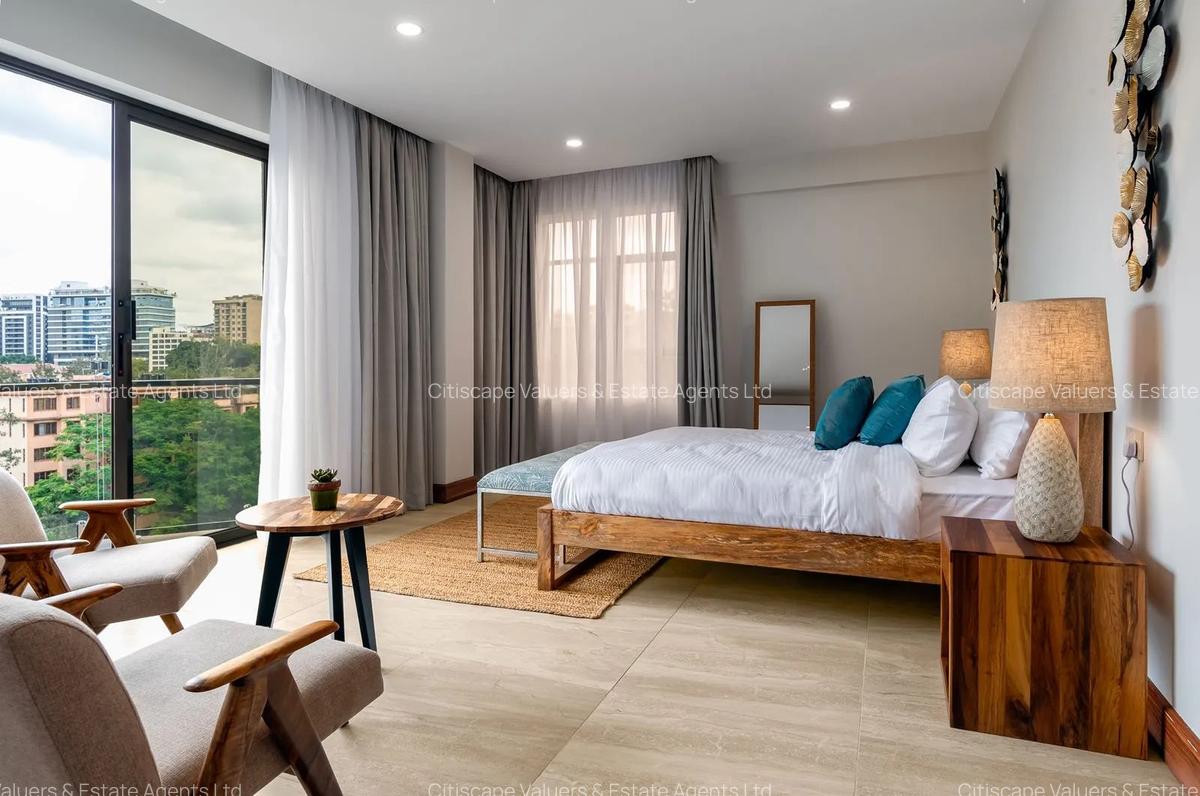 2 Bed Apartment with Swimming Pool in Kilimani - 10