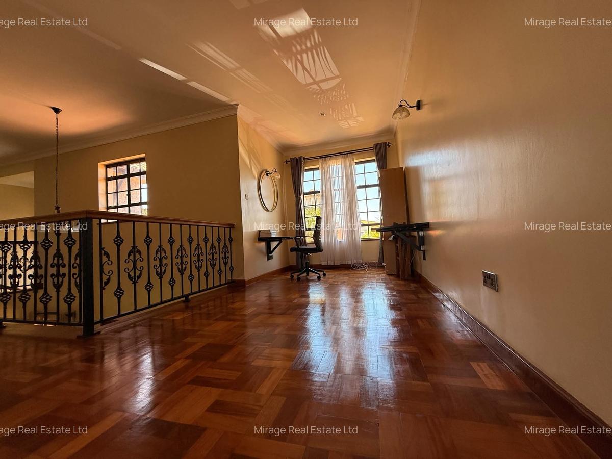 5 Bed House with En Suite in Karen - 7