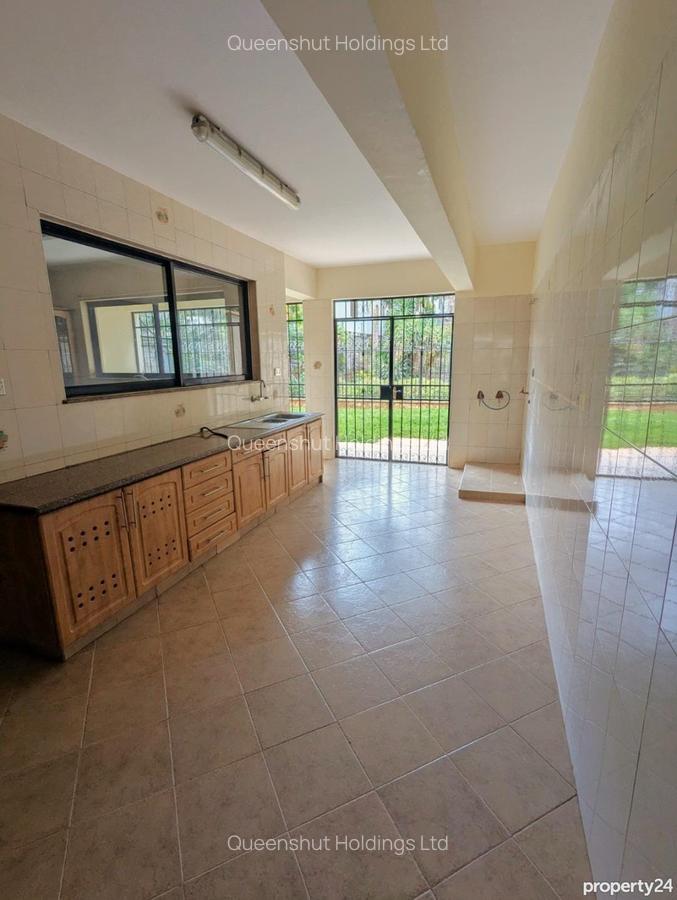 4 Bed Townhouse with En Suite in Westlands Area - 3