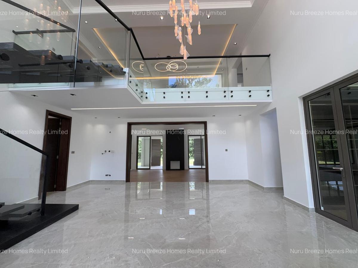 5 Bed Townhouse with En Suite in Karen - 2