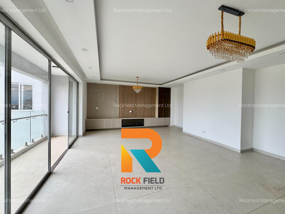 4 Bed Apartment with En Suite in General Mathenge - 4