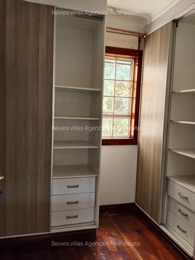 4 Bed Townhouse with En Suite at Westlands - 13